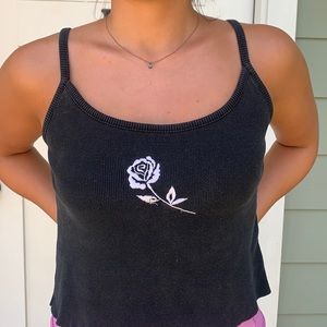 Vintage ribbed tank with white rose